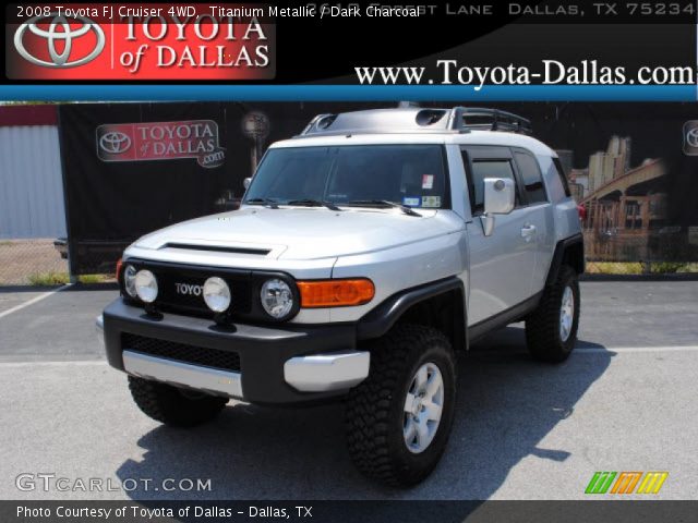 2008 Toyota FJ Cruiser 4WD in Titanium Metallic