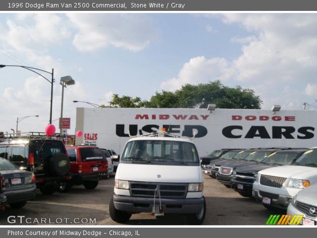 1996 Dodge Ram Van 2500 Commercial in Stone White