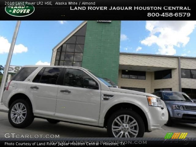 2010 Land Rover LR2 HSE in Alaska White