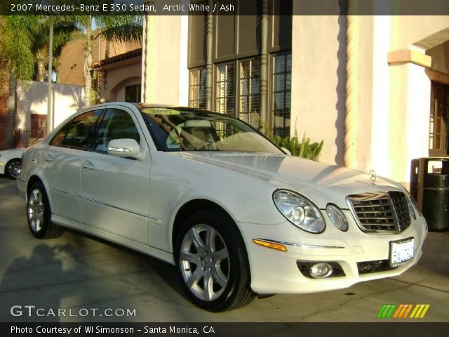 2007 Mercedes-Benz E 350 Sedan in Arctic White
