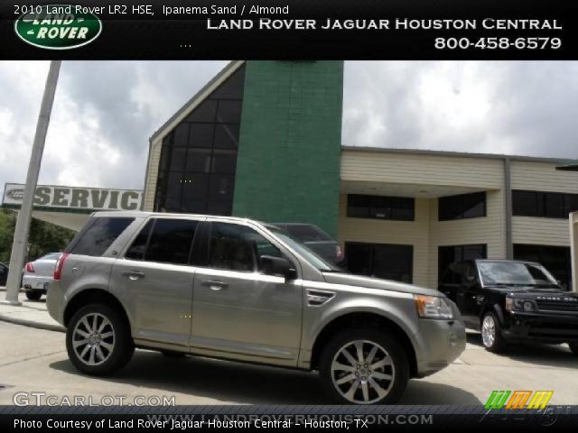 2010 Land Rover LR2 HSE in Ipanema Sand