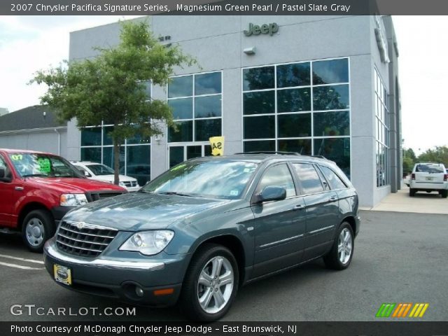 2007 Chrysler Pacifica Signature Series in Magnesium Green Pearl