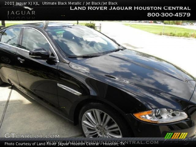 2011 Jaguar XJ XJL in Ultimate Black Metallic