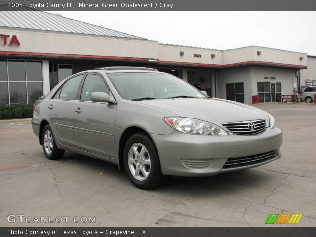 2005 Toyota Camry LE in Mineral Green Opalescent