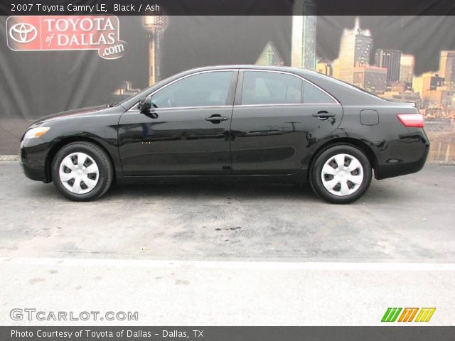 2007 Toyota Camry LE in Black