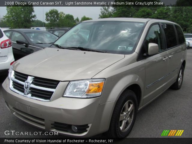 2008 Dodge Grand Caravan SXT in Light Sandstone Metallic