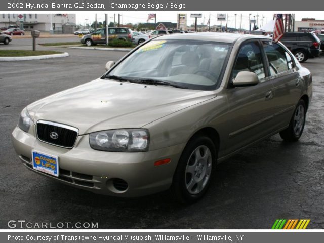 2002 Hyundai Elantra GLS Sedan in Champagne Beige