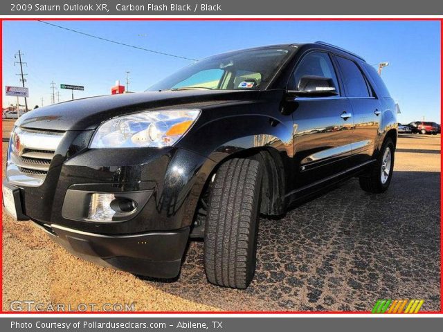 2009 Saturn Outlook XR in Carbon Flash Black