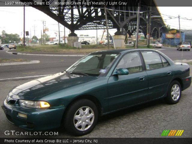1997 Mitsubishi Galant ES in  Monarch Green Pearl Metallic