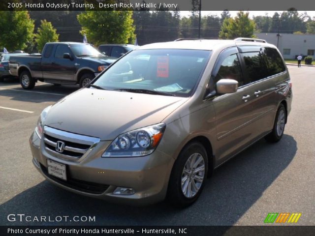 2005 Honda Odyssey Touring in Desert Rock Metallic