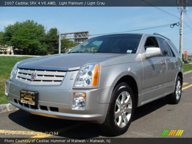 2007 Cadillac SRX 4 V6 AWD in Light Platinum