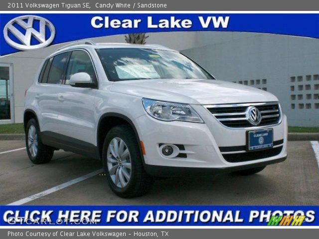 2011 Volkswagen Tiguan SE in Candy White