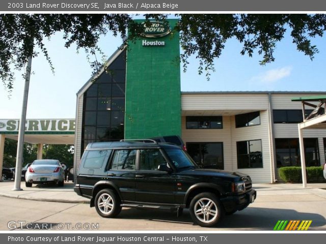 2003 Land Rover Discovery SE in Java Black