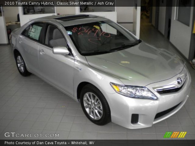 2010 Toyota Camry Hybrid in Classic Silver Metallic