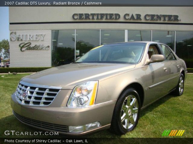 2007 Cadillac DTS Luxury in Radiant Bronze