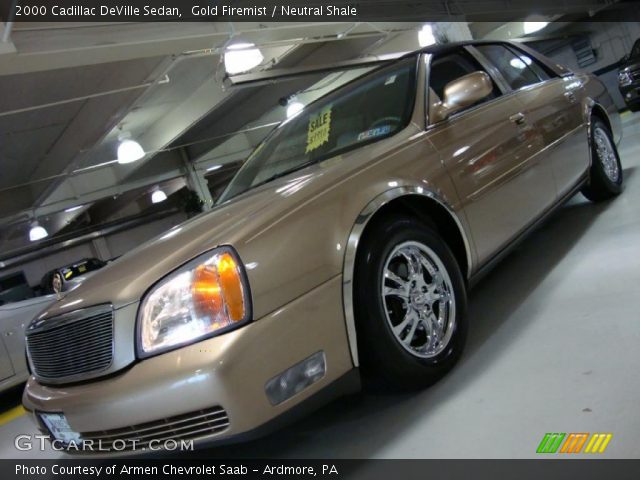 2000 Cadillac DeVille Sedan in Gold Firemist