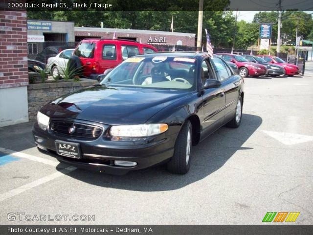 2000 Buick Regal GS in Black