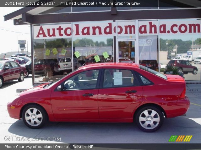 2001 Ford Focus ZTS Sedan in Infra Red Clearcoat