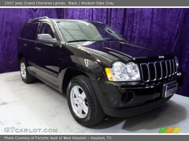 2007 Jeep Grand Cherokee Laredo in Black