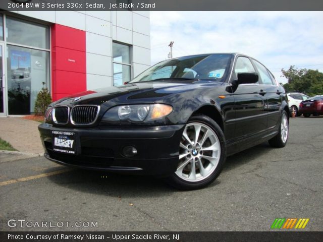 2004 BMW 3 Series 330xi Sedan in Jet Black