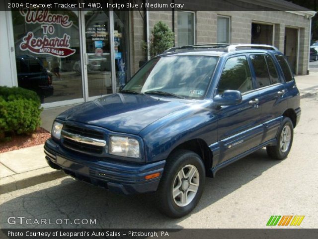 2004 Chevrolet Tracker LT 4WD in Indigo Blue