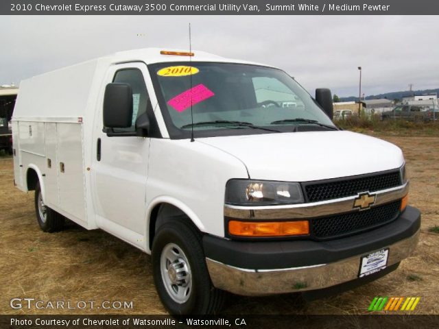2010 Chevrolet Express Cutaway 3500 Commercial Utility Van in Summit White