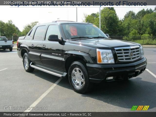 2006 Cadillac Escalade EXT AWD in Black Raven