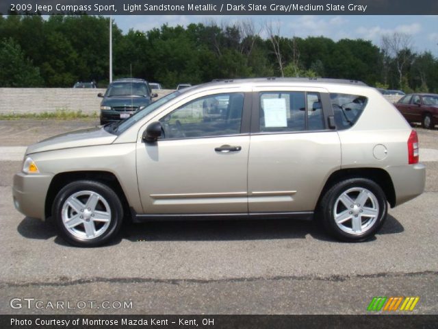 2009 Jeep Compass Sport in Light Sandstone Metallic