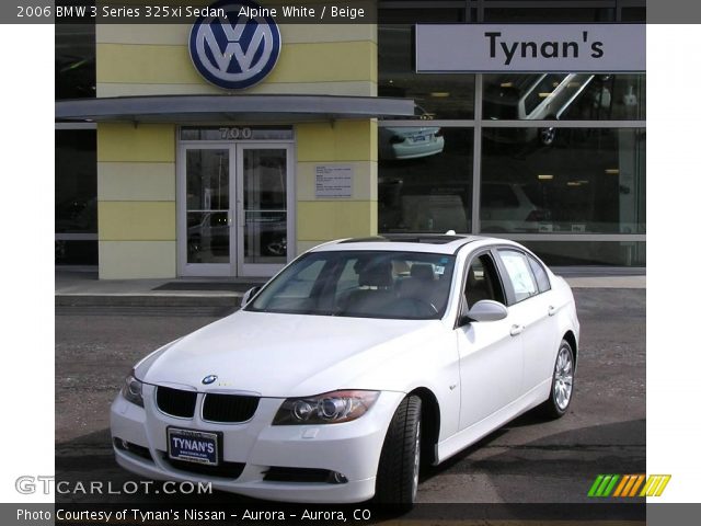 2006 BMW 3 Series 325xi Sedan in Alpine White