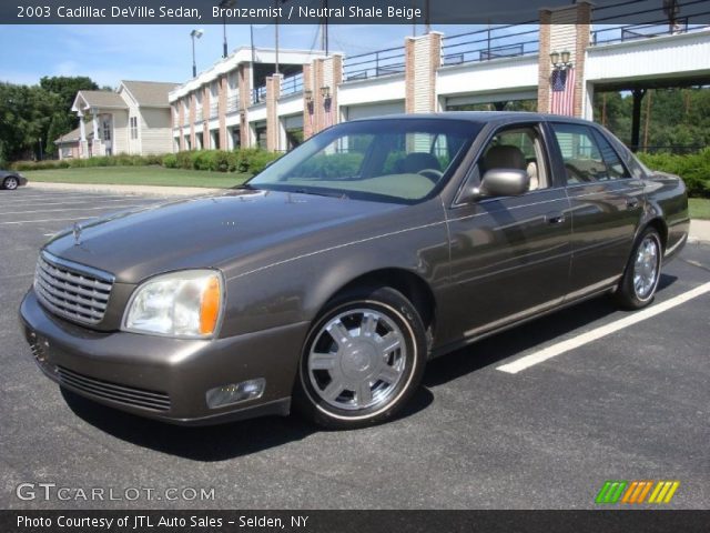 2003 Cadillac DeVille Sedan in Bronzemist