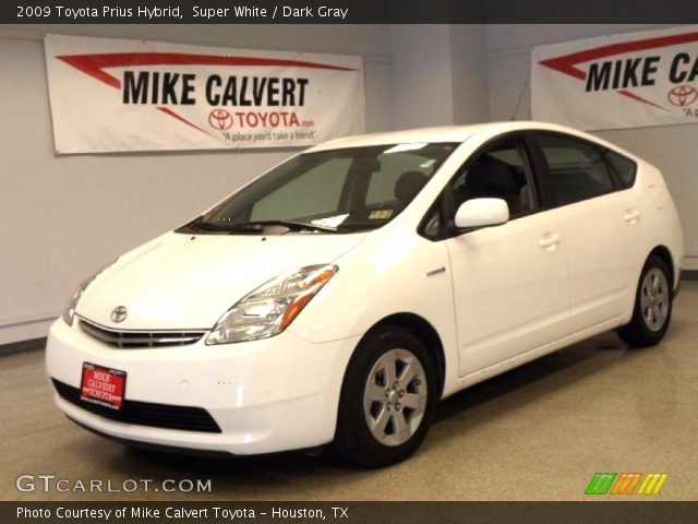 2009 Toyota Prius Hybrid in Super White