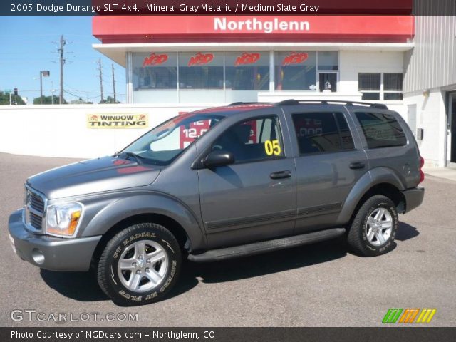 2005 Dodge Durango SLT 4x4 in Mineral Gray Metallic
