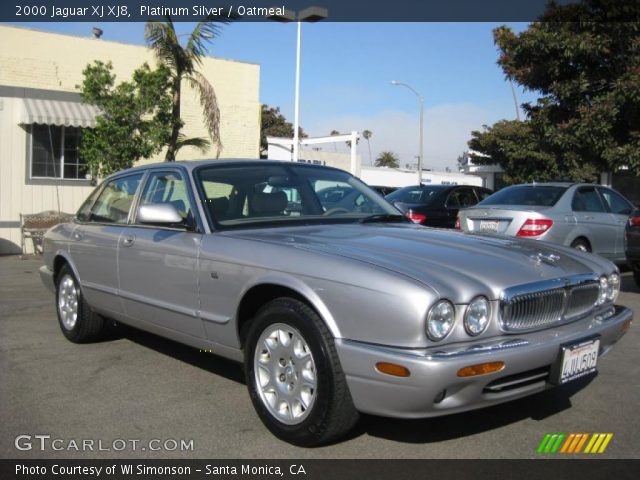 2000 Jaguar XJ XJ8 in Platinum Silver