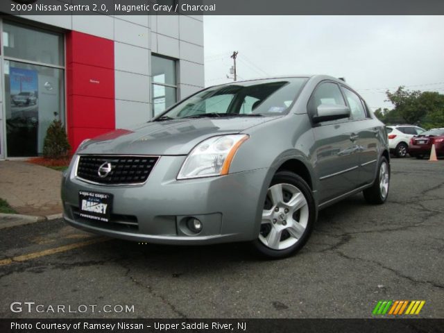2009 Nissan Sentra 2.0 in Magnetic Gray