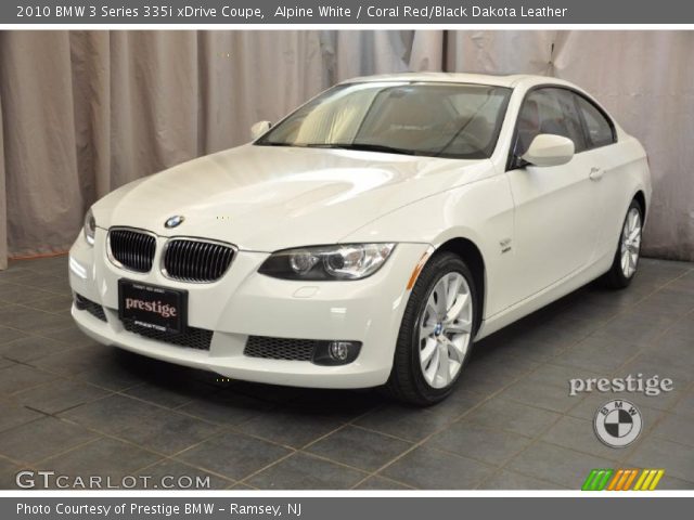 2010 BMW 3 Series 335i xDrive Coupe in Alpine White