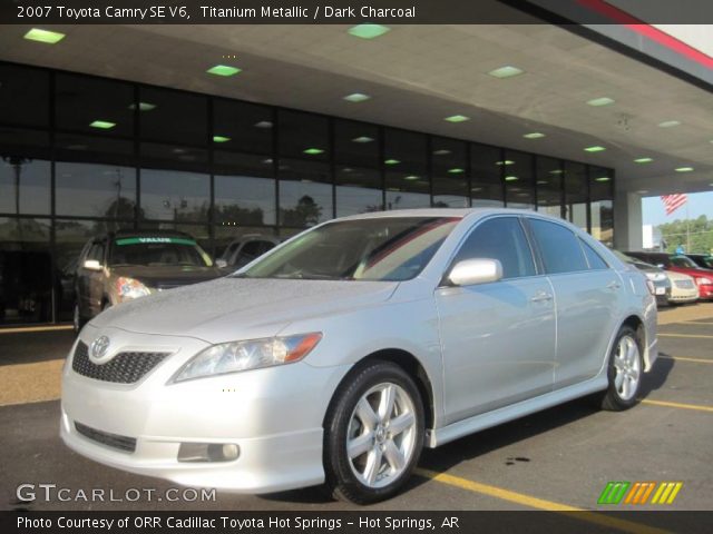 2007 Toyota Camry SE V6 in Titanium Metallic