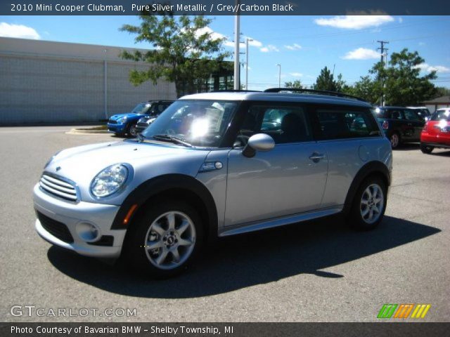 2010 Mini Cooper Clubman in Pure Silver Metallic