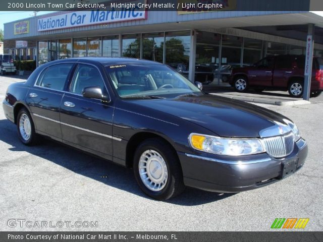 2000 Lincoln Town Car Executive in Midnight Grey Metallic