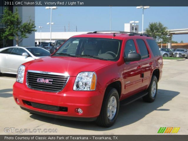 2011 GMC Yukon SLE in Victory Red