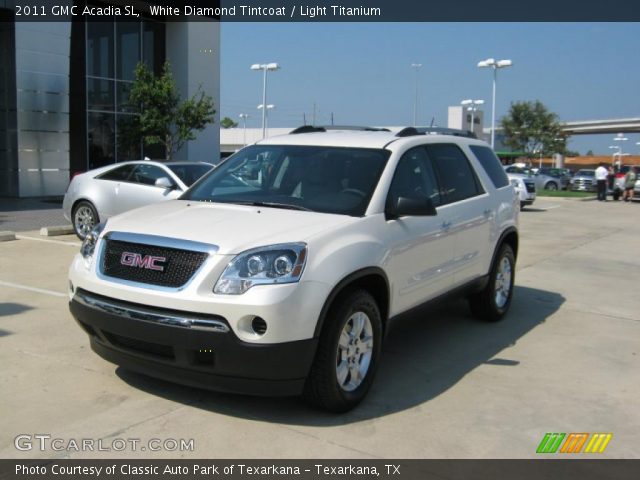 2011 GMC Acadia SL in White Diamond Tintcoat