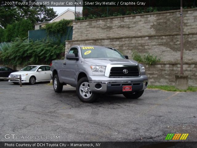 2007 Toyota Tundra SR5 Regular Cab 4x4 in Silver Sky Metallic