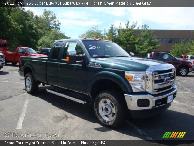 2011 Ford F250 Super Duty XLT SuperCab 4x4 in Forest Green Metallic