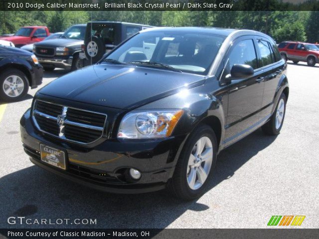 2010 Dodge Caliber Mainstreet in Brilliant Black Crystal Pearl