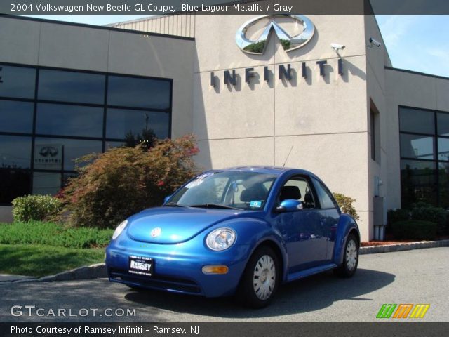 2004 Volkswagen New Beetle GL Coupe in Blue Lagoon Metallic