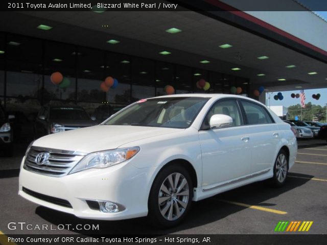 2011 Toyota Avalon Limited in Blizzard White Pearl