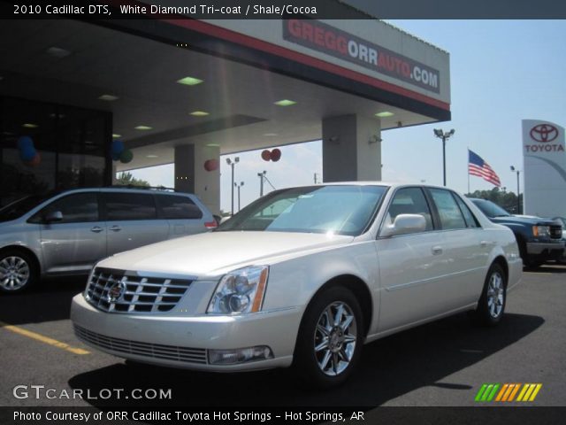 2010 Cadillac DTS  in White Diamond Tri-coat