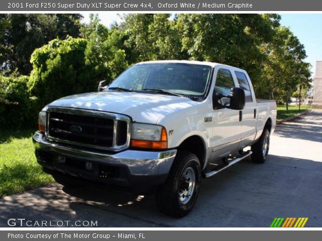 2001 Ford F250 Super Duty XLT Super Crew 4x4 in Oxford White