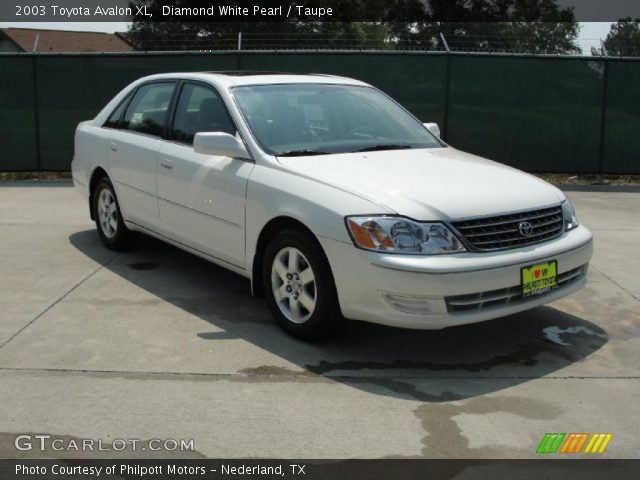 2003 Toyota Avalon XL in Diamond White Pearl