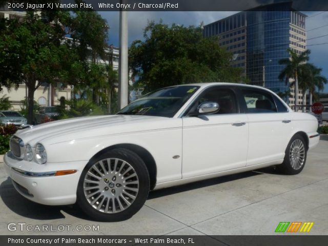 2006 Jaguar XJ Vanden Plas in White Onyx