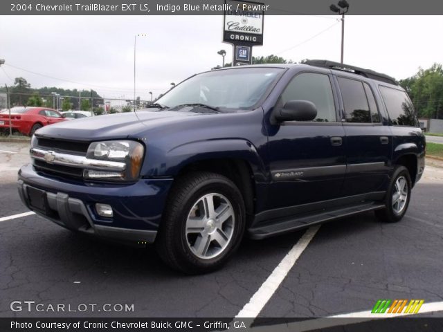 2004 Chevrolet TrailBlazer EXT LS in Indigo Blue Metallic